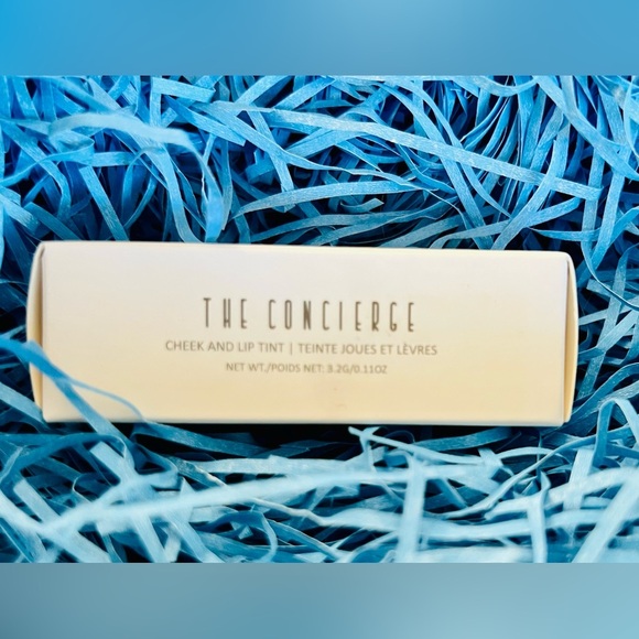 NIB Floss The Concierge Cheek and Lip Tint in Sandals - Picture 9 of 10